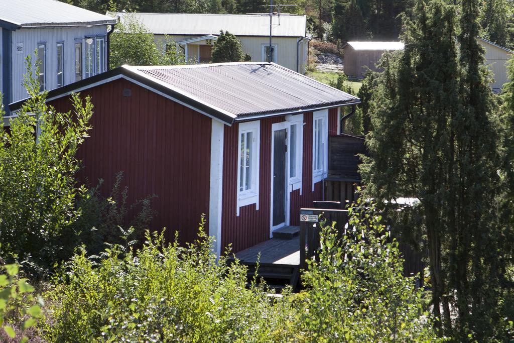 Kaellviken Semesterby Стромстад Экстерьер фото